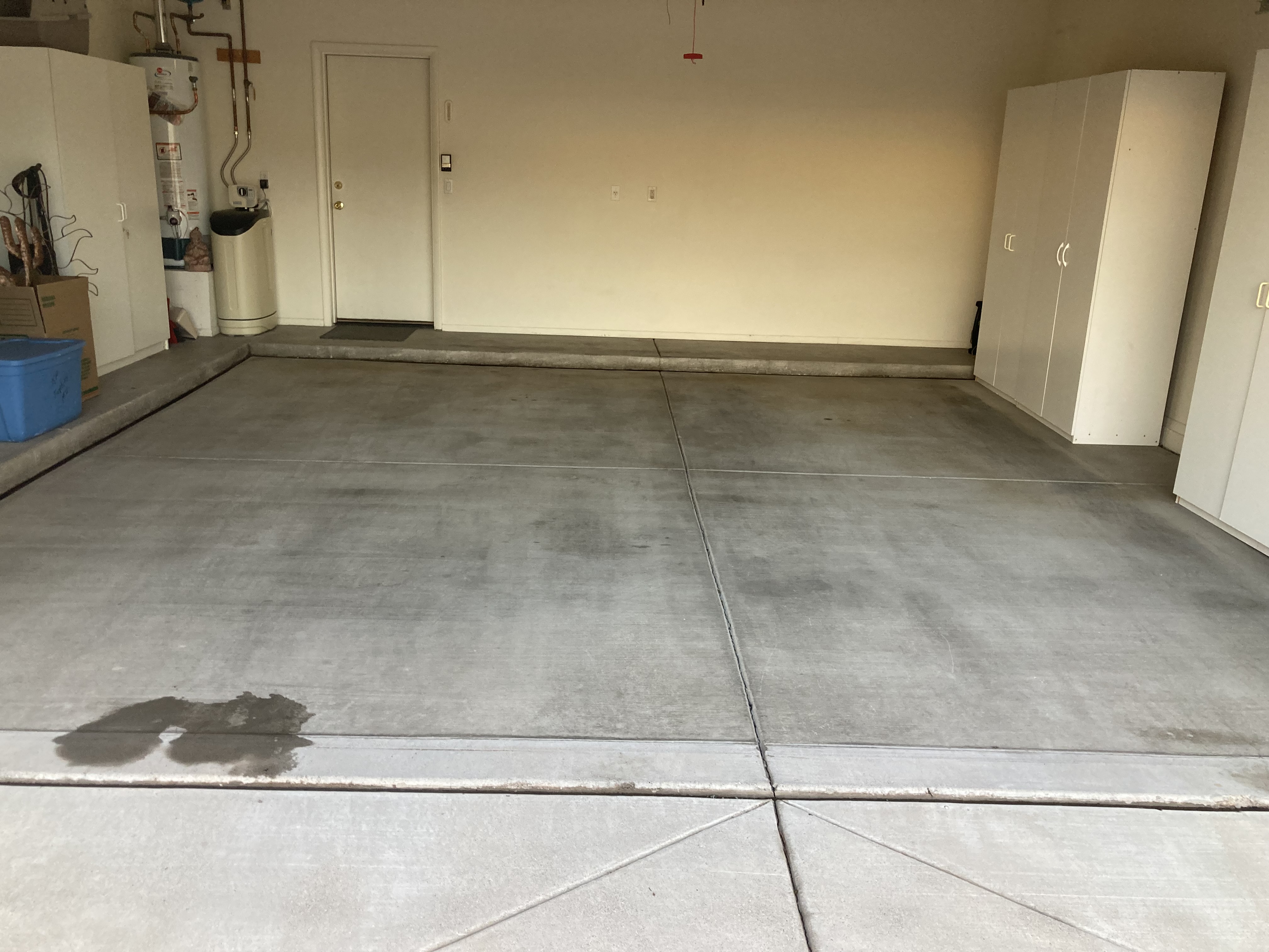 Another complete house cleaning for new owners including pavers, patio, front walkway, garage and driveway. Red mud stain removal and excessive dust, in Cornville Arizona  Thumbnail